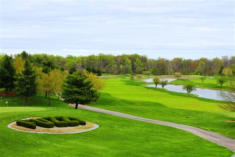 Covered bridge golf course - Enjoy two of Kentuckiana's finest public golf experiences at Covered Bridge Golf Club. Book a tee time, join the e-club, or plan your wedding or event at this scenic course.